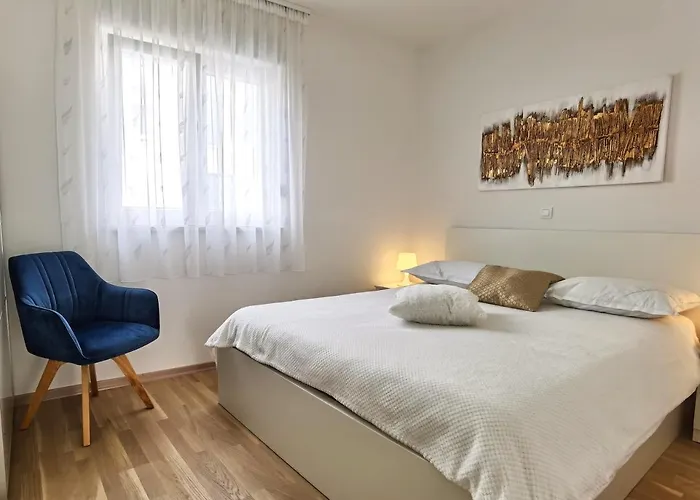Lejlighed La Perla Podstrana